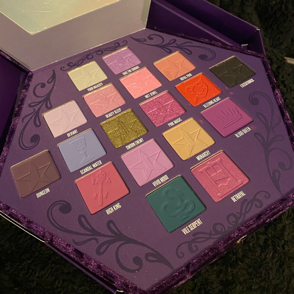 Blood Lust Palette